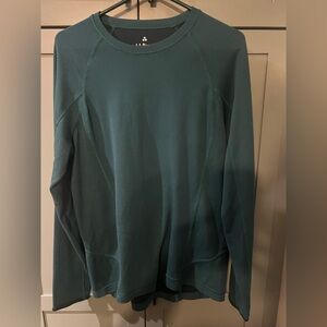 LL Bean Mid-Weight Base Layer Crewneck Top